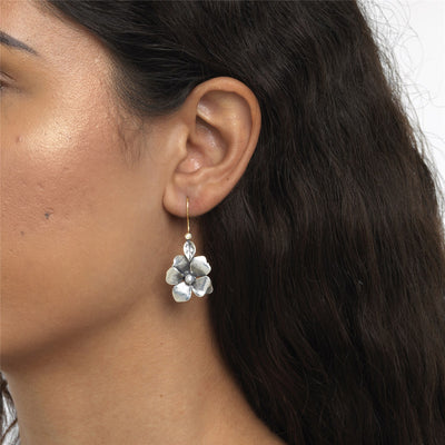 Virág szabadság fülbevaló medál