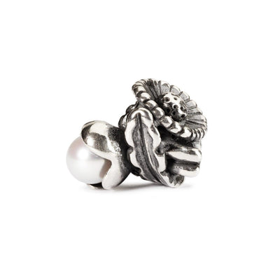 Áprilisi Százszorszép Bead - Trollbeads Ékszerek Magyarország