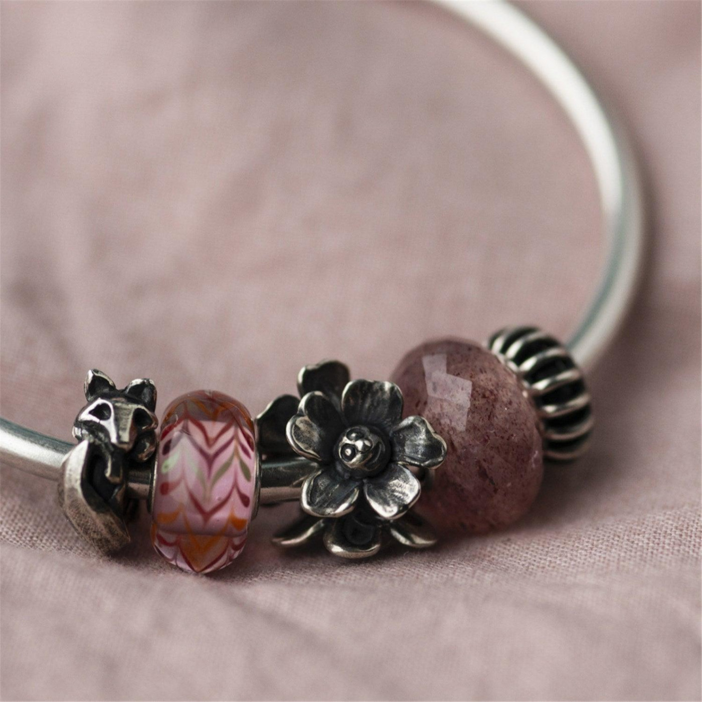 Boldogság Virága Bead - Trollbeads Ékszerek Magyarország